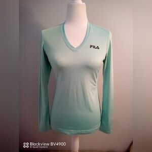 FILA light green tee XS
